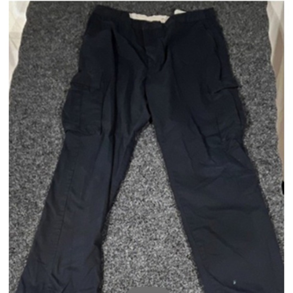Wearguard Men's Black Cargo Work Pants 42W x 34L Twill Poly/Cotton Straight Fit